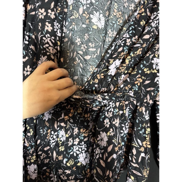 Lane Bryant Boho Cottage Top‎ 14 16 Navy Pink Floral Faux Wrap Peplum Balloon - Picture 8 of 11